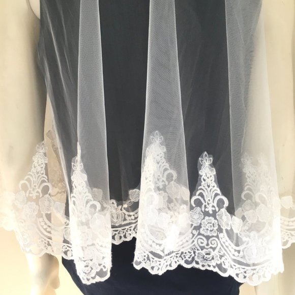 VTG Tulle with Applique Floral Lace 2-tier Wedding Veil White - Picture 9 of 15